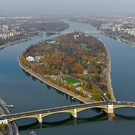 Balance Budapest, Spas, Buda Castle アパート